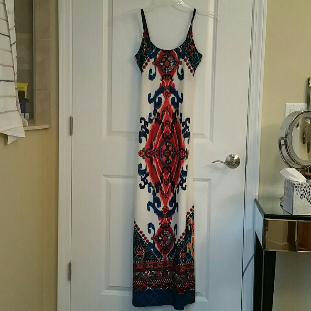 NEW MARK DOWN - Venus Ikat Design Maxi Dress